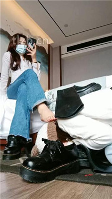 图片[12]-爱可呀】双S-伺候超模学姐-胯下羞辱/舔脚清理鞋底-绳艺资源网