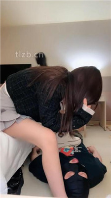 图片[7]-雅儿】双S-黑丝-帆布鞋踩踏/闻白袜臭鞋窝-绳艺资源网