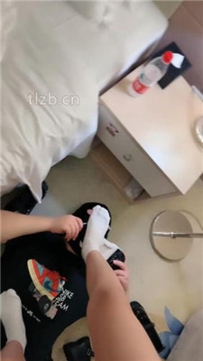 图片[19]-雅儿】双S-黑丝-帆布鞋踩踏/闻白袜臭鞋窝-绳艺资源网