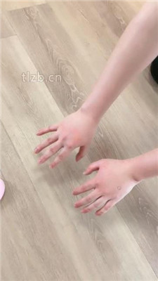 图片[12]-清禾】高跟鞋踩狗背/数据线鞭打/高跟踢踹-绳艺资源网