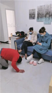 【朱迪女王】刑讯逼供偷原味的狗【上】双视角版_绳艺库视频下载