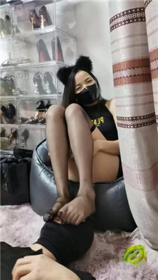 图片[12]-皮皮】漂亮女郎-性感大长腿踩脚垫-绳艺资源网