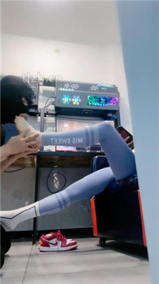 图片[12]-小妮】网吧-电竞桌底甘愿做奴完整版】-绳艺资源网