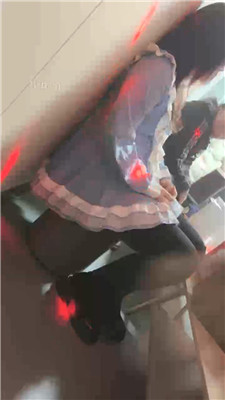 【天津女仆店S】素人母畜-舔臭脚/遛狗骑马/黑丝脚踩踏【完整版】_绳艺库视频下载