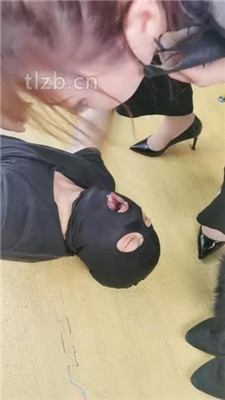 图片[14]-魔鬼天使】高跟碾压狗爪/强制闻鞋/磕头求饶/骑马爬-绳艺资源网