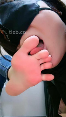 图片[9]-维妮】母畜-奴下奴-狗笼囚禁/转胯骑马/品尝裸足-绳艺资源网