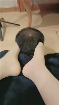 图片[2]-莉轩】滴蜡/肉丝脚踩踏-绳艺资源网