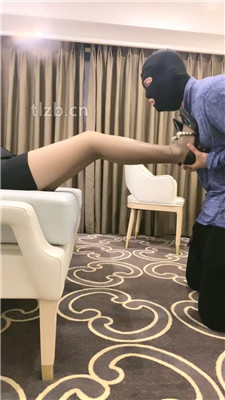 图片[5]-扶桑圣女】长腿白领S-黑丝高跟踩踏/恋足狂舔-绳艺资源网