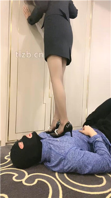 图片[9]-扶桑圣女】长腿白领S-黑丝高跟踩踏/恋足狂舔-绳艺资源网