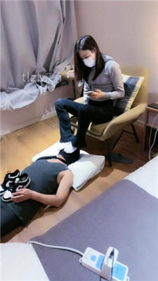 图片[5]-沐夏夜】白袜脚捂脸/抽耳光/骑马/高跟踩踏/脚喂食-绳艺资源网