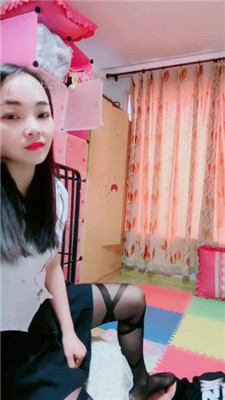 【艾琳】坐脸窒息/虐乳/黑丝脚插嘴/踩踏_绳艺库视频下载