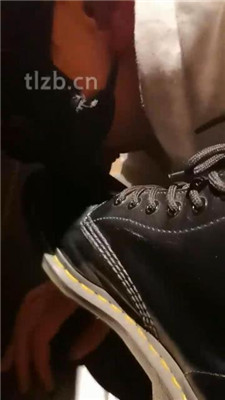 【welldoer】舔脏鞋/对鞋磕头/吸食黑棉袜jio_绳艺库视频下载