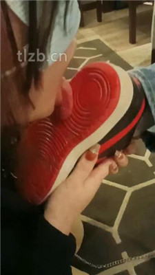 图片[12]-爱可呀】双S-开发超模学姐S-转胯/吃白袜/舔脏鞋/脚底喂食-HD绳艺资源网