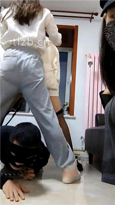 图片[14]-文文文】3S素人虐打-踩踏/舔脏鞋底/头压垃圾桶四视角版】-HD绳艺资源网