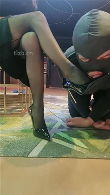 图片[10]-咩祖】把狗圈养在茶几底下-HD绳艺资源网