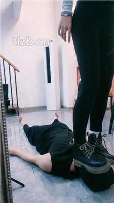 图片[3]-护短】短靴高跟-全体重踩踏-HD绳艺资源网