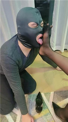 图片[15]-咩祖】把狗圈养在茶几底下-HD绳艺资源网