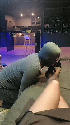 图片[20]-咩祖】把狗圈养在茶几底下-HD绳艺资源网