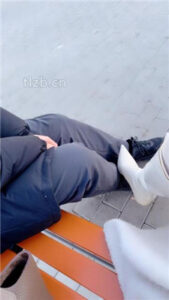 【苒溪】公园开发相亲男做狗_绳艺库视频下载