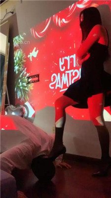 图片[5]-宝爷】骑马爬行/黑丝高跟全体重踩/提档/掐乳-HD绳艺资源网