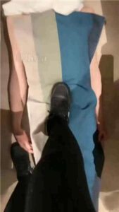 【Zaizz】全体重踩踏地毯狗_绳艺库视频下载