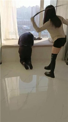 图片[6]-小殿下】重刑-挥鞭惩罚不听话的狗/踩狗爪-HD绳艺资源网