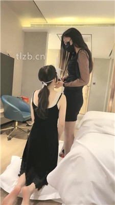 图片[2]-柒柒学姐】鞋尖插嘴/sp重度/狂舔臭脚/转胯-HD绳艺资源网