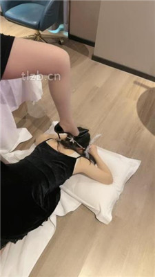 图片[16]-柒柒学姐】鞋尖插嘴/sp重度/狂舔臭脚/转胯-HD绳艺资源网