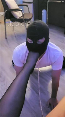 图片[4]-七色堇】黑丝高跟恋足舔-HD绳艺资源网