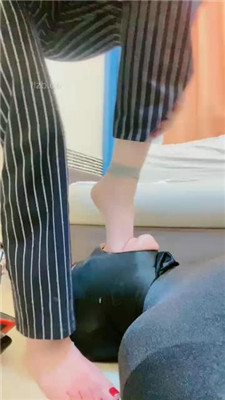 图片[12]-高傲】臭脚极限插嘴/赏赐圣水-HD绳艺资源网