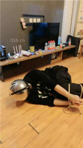 【诗琪】晨起重度刑虐圈养奴才_绳艺库视频下载