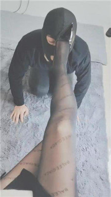 图片[2]-云儿公主】黑丝高跟恋足舔/脚插嘴-HD绳艺资源网