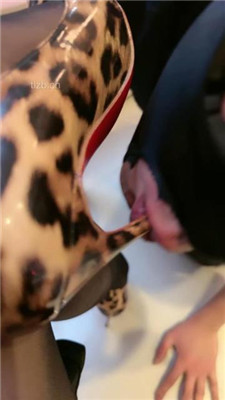 图片[14]-傲雪】严厉逗狗-耳光口水/闻香水发骚-HD绳艺资源网