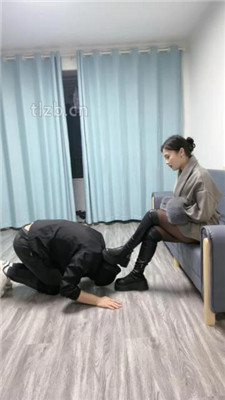 【尤尤子】长靴黑丝御姐踩虐/抽耳光/骑马_绳艺库视频下载