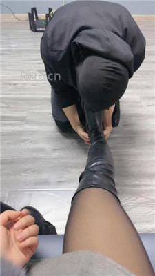 图片[14]-尤尤子】长靴黑丝御姐踩虐/抽耳光/骑马-HD绳艺资源网