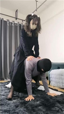 图片[11]-诗琪】双奴-重度揪耳朵/转胯踩踏