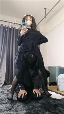 图片[13]-诗琪】双奴-重度揪耳朵/转胯踩踏