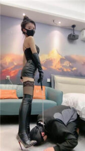 【玥樾】长靴重度连环提档_绳艺库视频下载