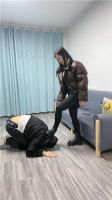 图片[2]-尤尤子】骑马转胯/长靴踩踏/耳光