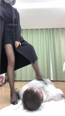 图片[4]-奶味茶茶】高跟黑丝踩踏/超强深喉插吐