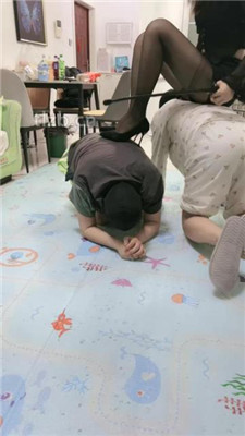 【狠欣人】犬化羞辱双狗废物_绳艺库视频下载