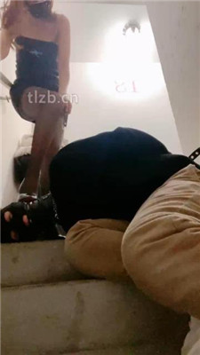 图片[13]-夏梦】性感女神-楼道遛狗/袜子塞嘴反绑强制虐