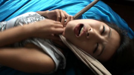 老梦视觉杀死黑丝女模特