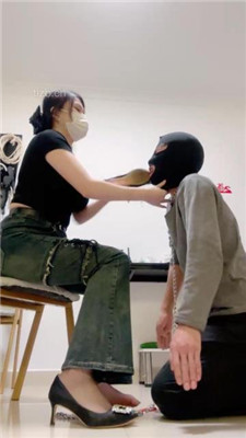 图片[11]-甜心教主】双S-鞋碾压踩/揪耳朵/舔口水鞋底/腿夹双视角版】