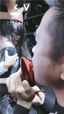 图片[12]-昭玥】公开处刑-和闺蜜KTV玩弄小三母狗上】