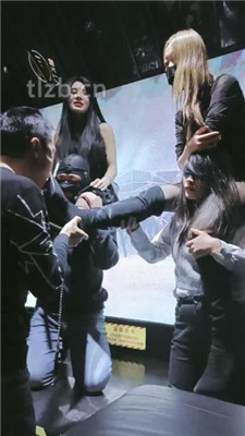 图片[13]-昭玥】公开处刑-和闺蜜KTV玩弄小三母狗上】