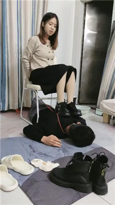 图片[5]-珈瑶】驯化家奴做擦鞋器