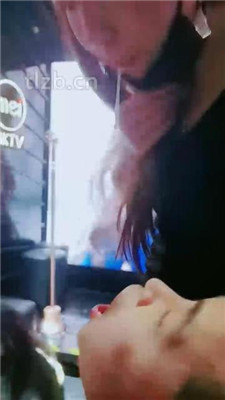 图片[15]-梦幻大大】公开处刑-和闺蜜KTV玩弄小三母狗下】