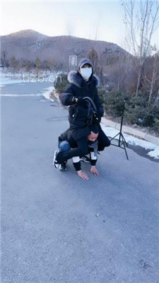 图片[11]-沐夏夜】户外景区溜双狗