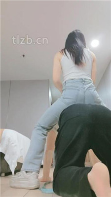 图片[14]-妮蔻】骑狗脖/提档/腿绞/脏鞋踩踏/插嘴揪耳朵